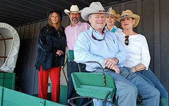 World-renowned Banks and Shane will entertain at Good Samaritan Hoedown