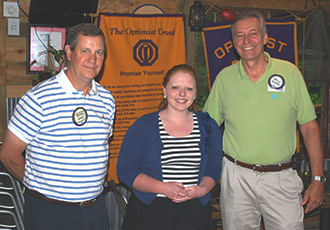 AMANDA ROGERS RECEIVES OPTIMIST CITIZENSHIP AWARD