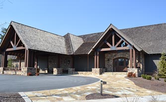 Mountains Grill & Black Bear Pub at Lake Sconti