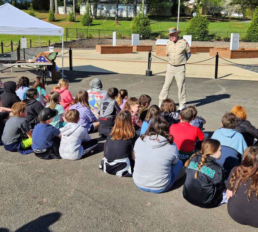 JMS Field Trip to Veterans Memorial Park