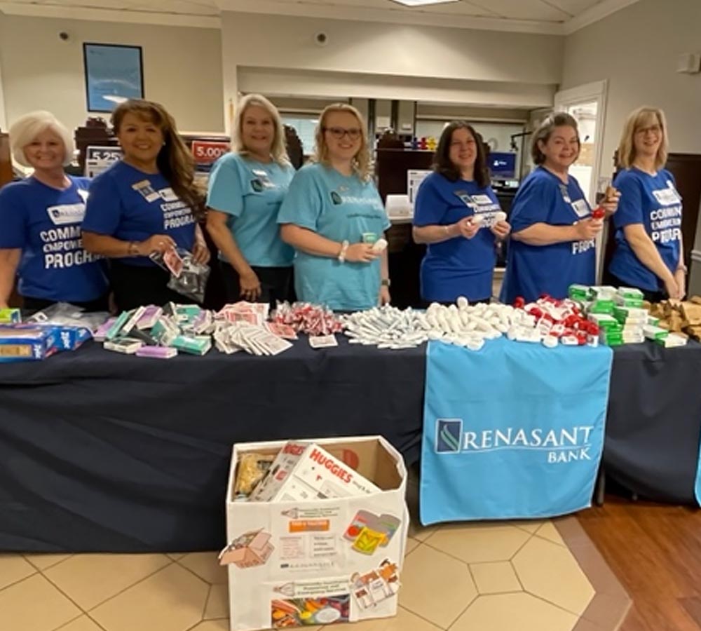 Renasant Bank CARES Food Drive